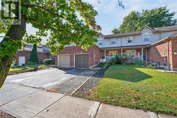 11 HEDGE LAWN Drive