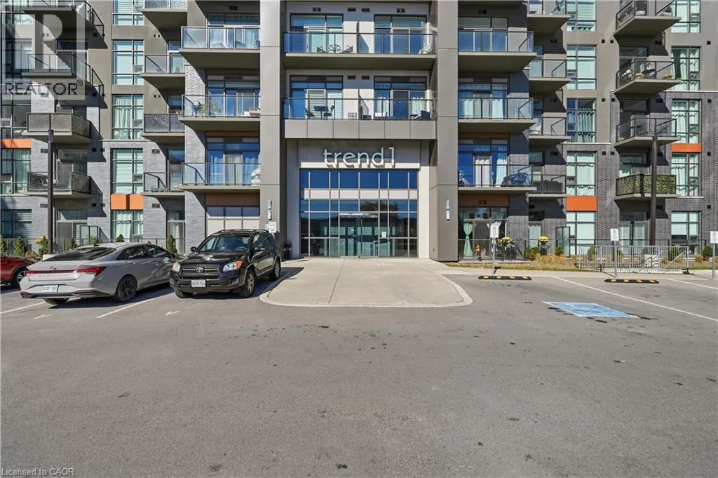 450 DUNDAS Street E Unit# 425 #425