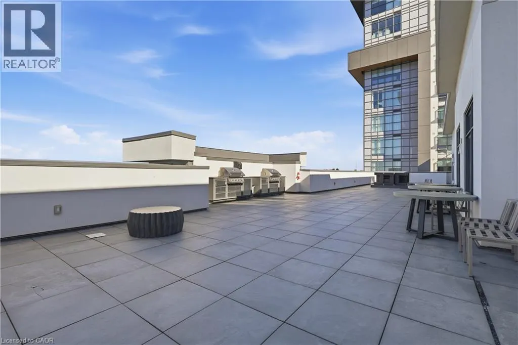 450 DUNDAS Street E Unit# 425 #425
