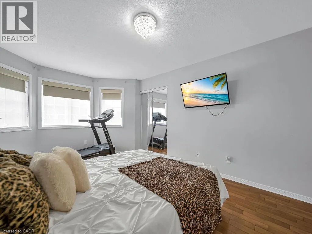 1244 LAURAND Street