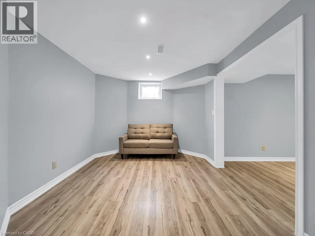 1244 LAURAND Street