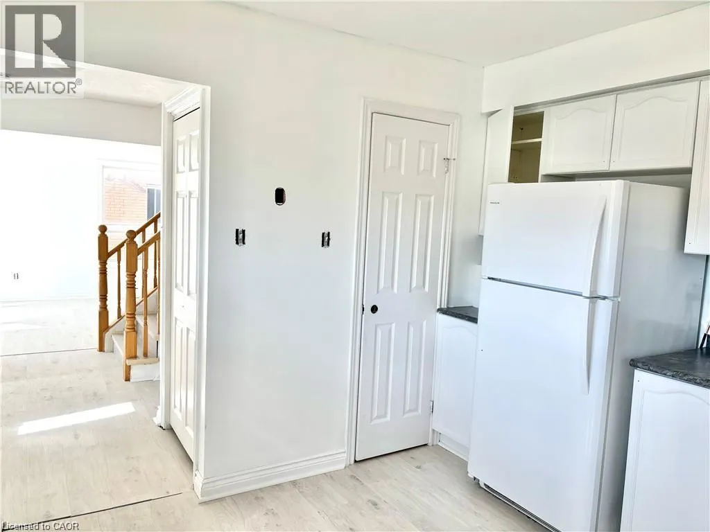 299 MAIN Street E Unit# A #A
