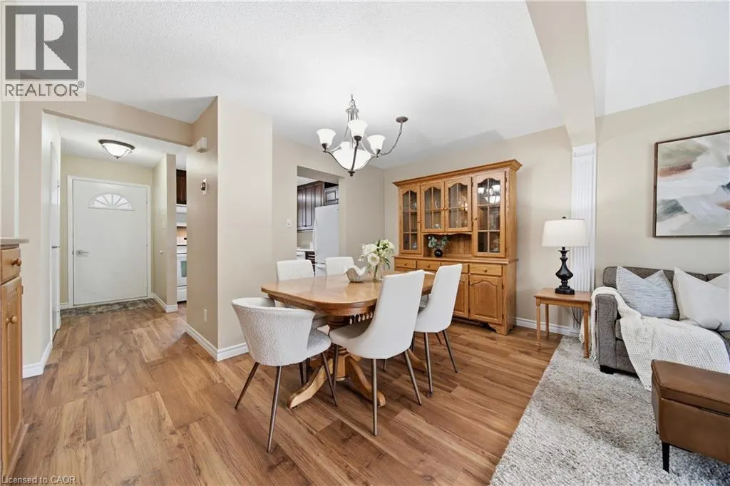 255 NORTHLAKE Drive Unit# 28 #28