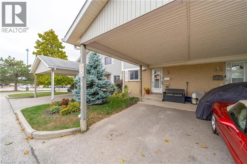 255 NORTHLAKE Drive Unit# 28 #28