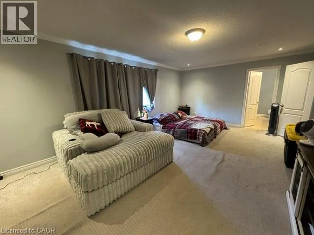 2165 HIGHCLIFFE Way