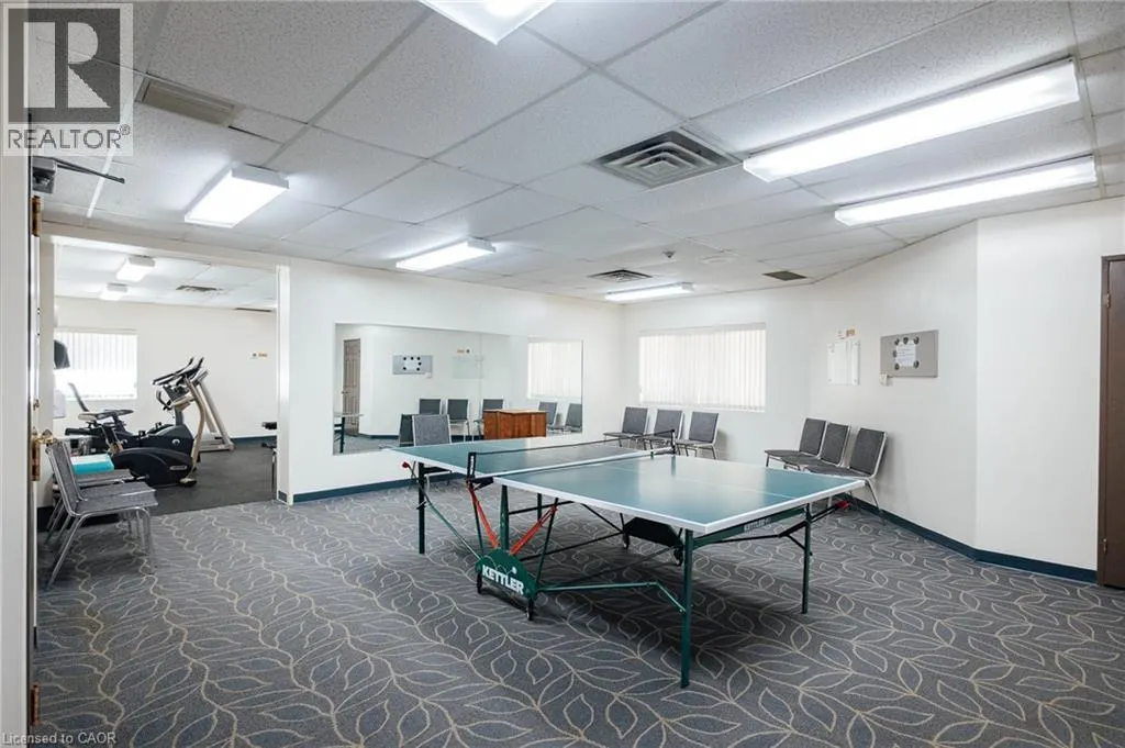 265 WESTCOURT Place Unit# 202 #202
