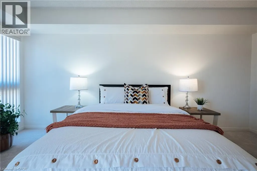 265 WESTCOURT Place Unit# 202 #202