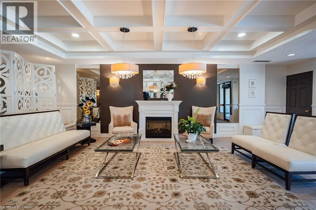 265 WESTCOURT Place Unit# 202 #202