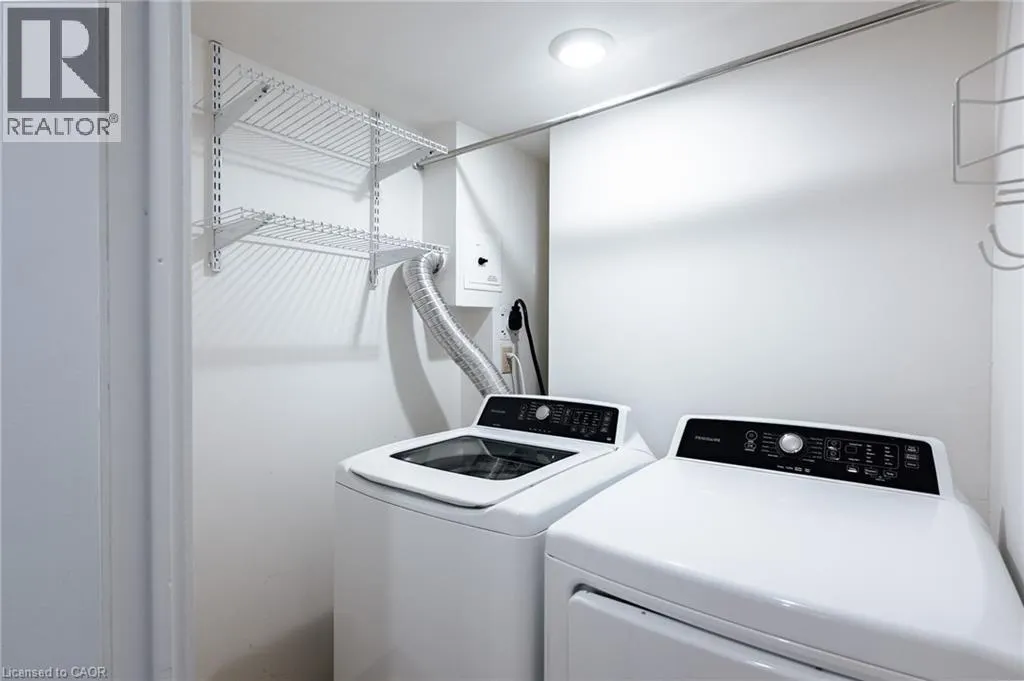 265 WESTCOURT Place Unit# 202 #202