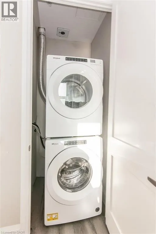 60 CHARLES Street W Unit# 2903 #2903
