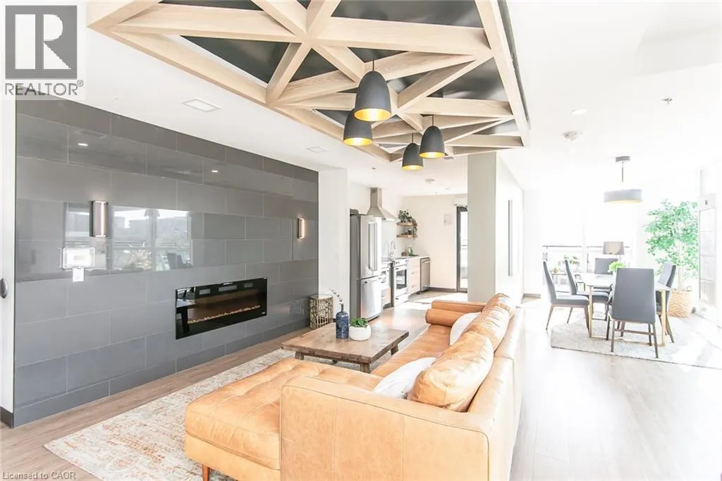 60 CHARLES Street W Unit# 2903 #2903