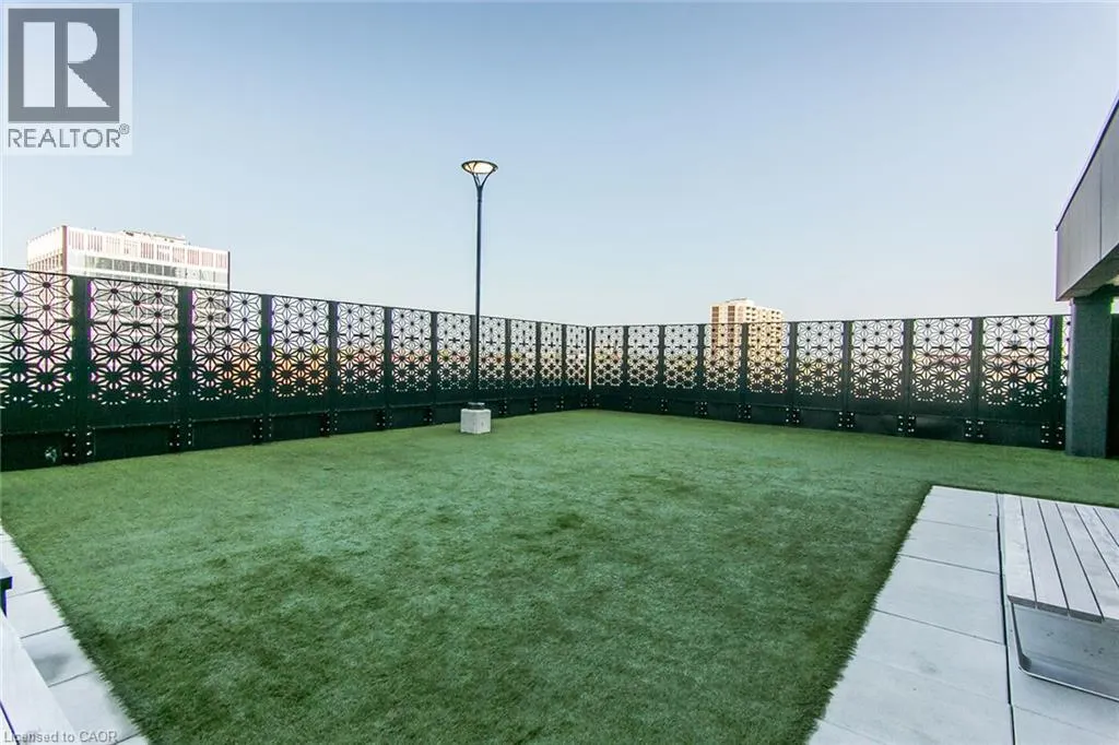 60 CHARLES Street W Unit# 2903 #2903