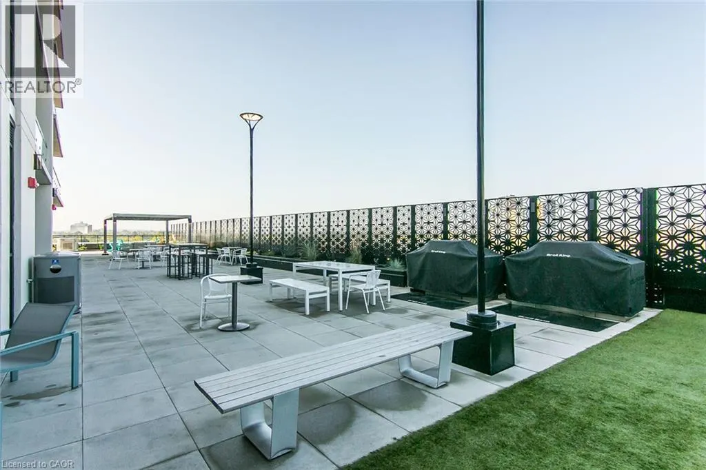 60 CHARLES Street W Unit# 2903 #2903