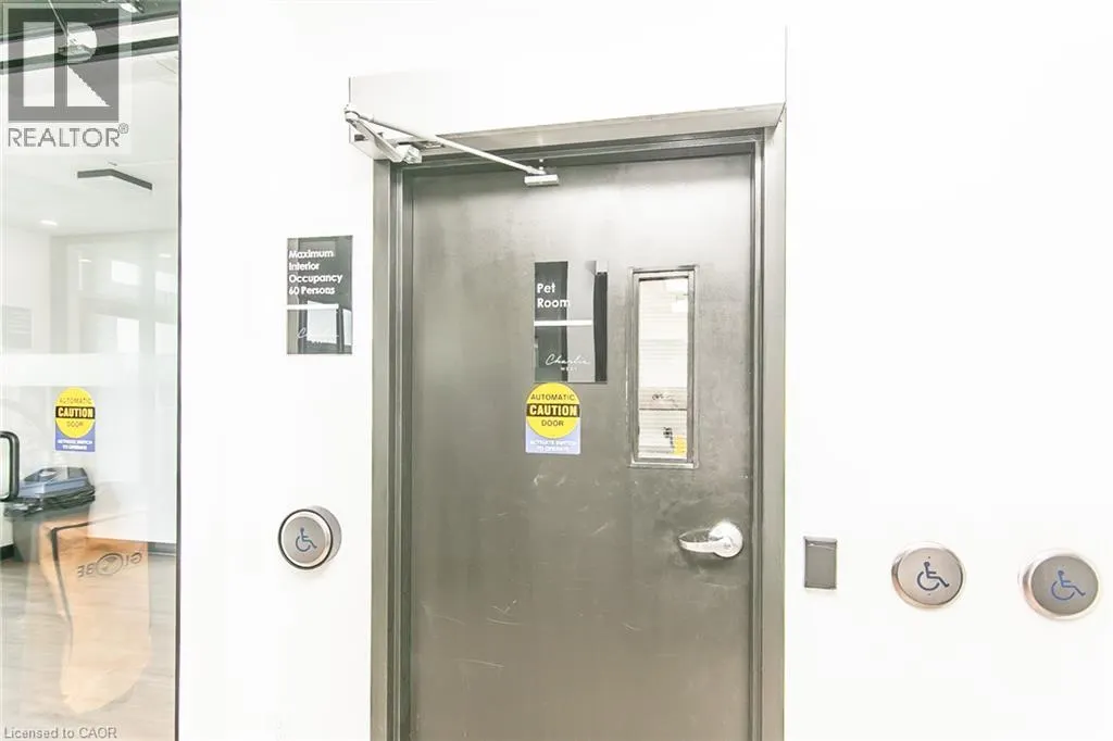 60 CHARLES Street W Unit# 2903 #2903