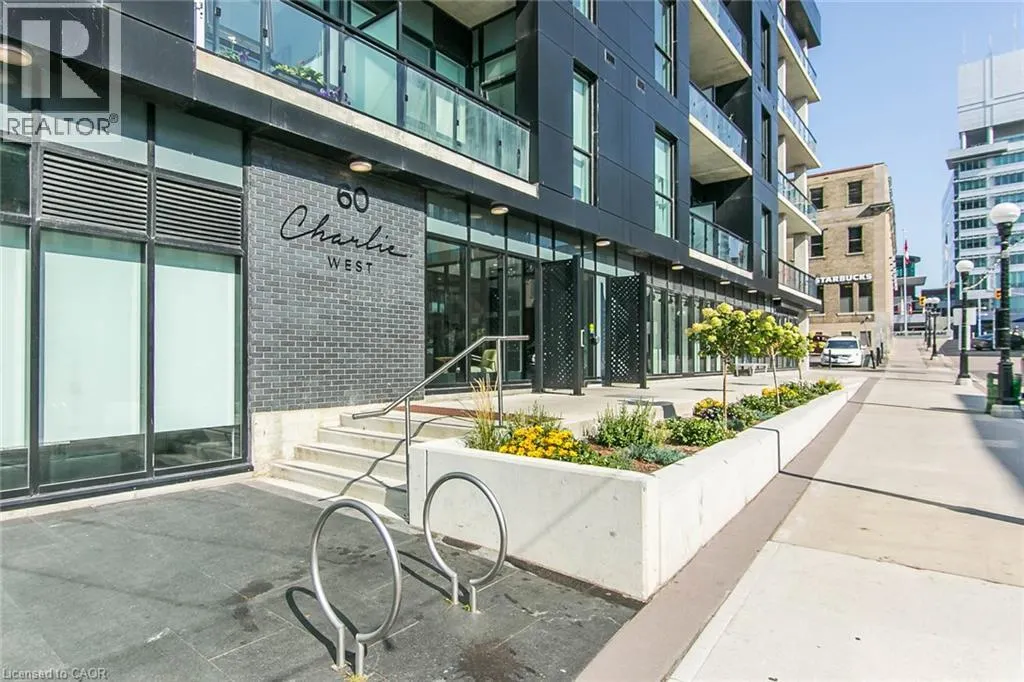 60 CHARLES Street W Unit# 2903 #2903