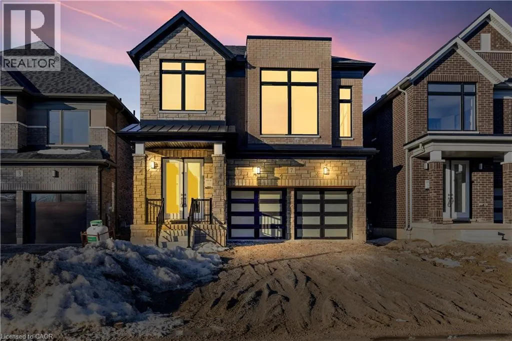 7 BLAIN Drive