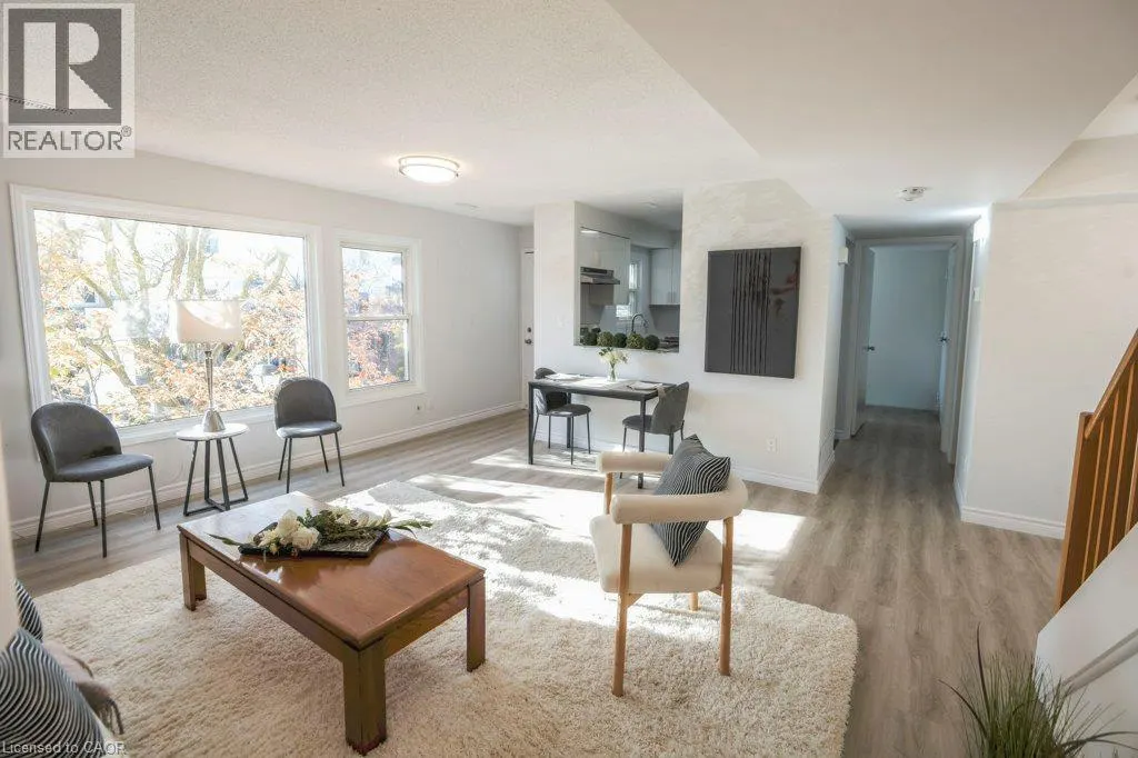 461 BEECHWOOD Place Unit# 52 #52