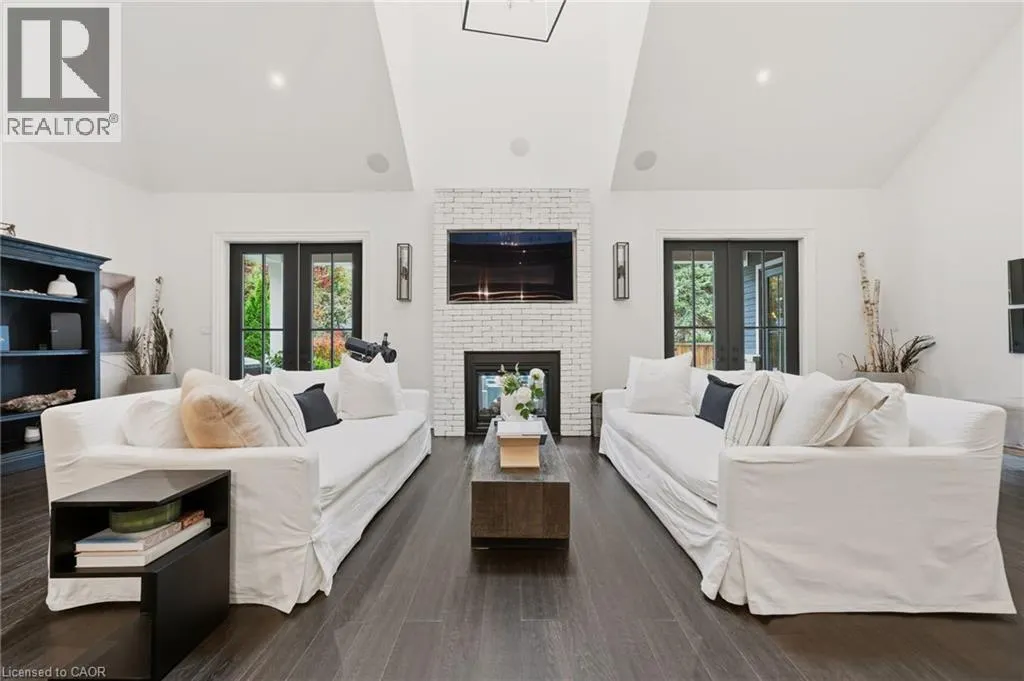 175 NORTH SHORE Boulevard W
