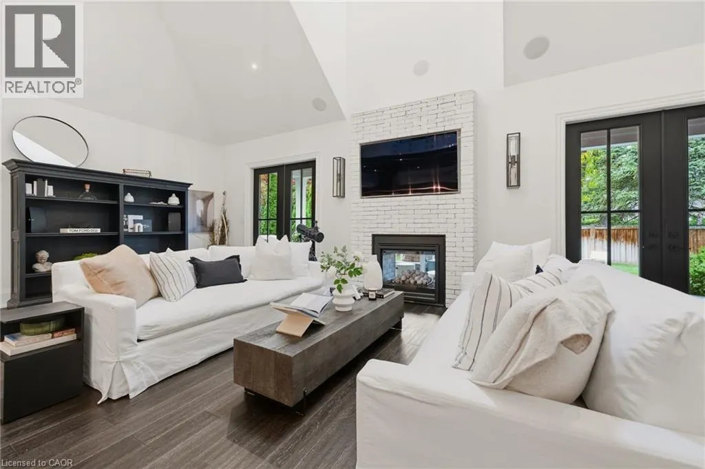 175 NORTH SHORE Boulevard W
