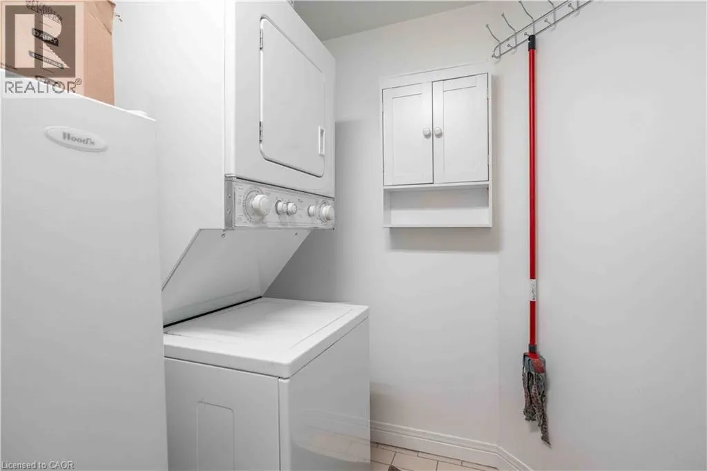 6 VILLAGE GREEN Boulevard Unit# 606 #606