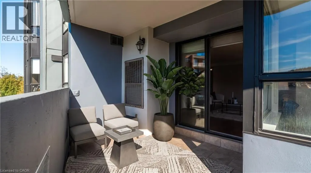6 VILLAGE GREEN Boulevard Unit# 606 #606