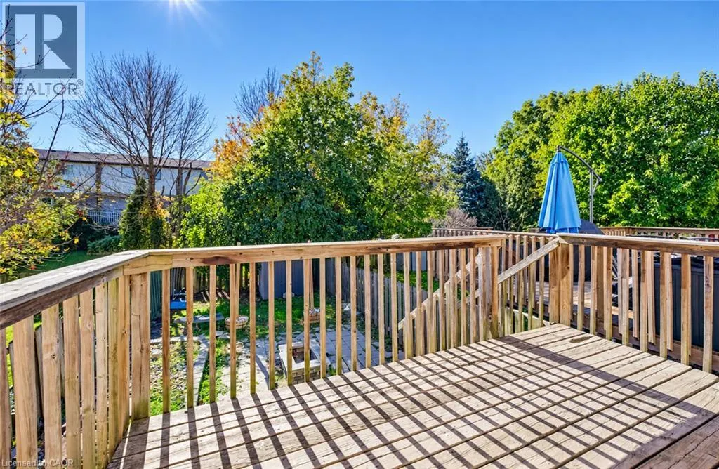 415 BAIRSTOW Crescent Unit# 4 #4