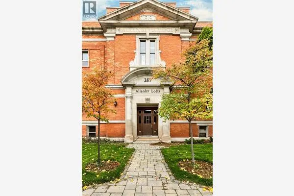 357 HUNTER Street W Unit# 13