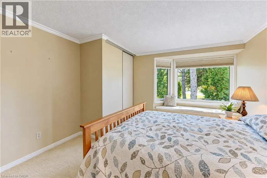 406 CRAIGLEITH Drive Unit# 3 #3
