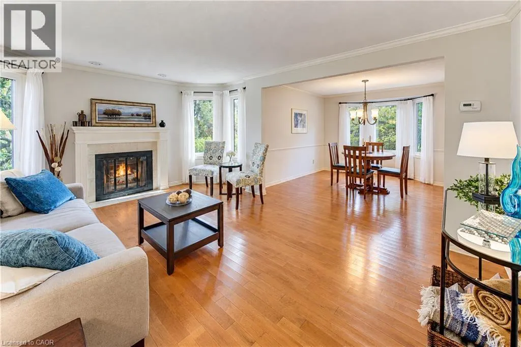 406 CRAIGLEITH Drive Unit# 3 #3