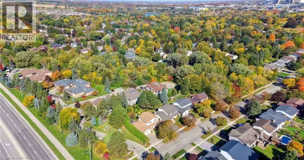 406 CRAIGLEITH Drive Unit# 3 #3