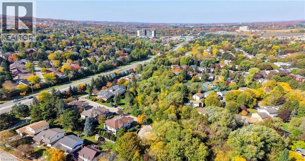 406 CRAIGLEITH Drive Unit# 3 #3