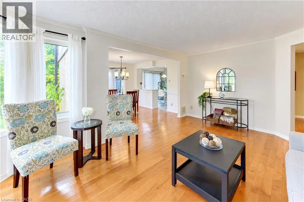 406 CRAIGLEITH Drive Unit# 3 #3