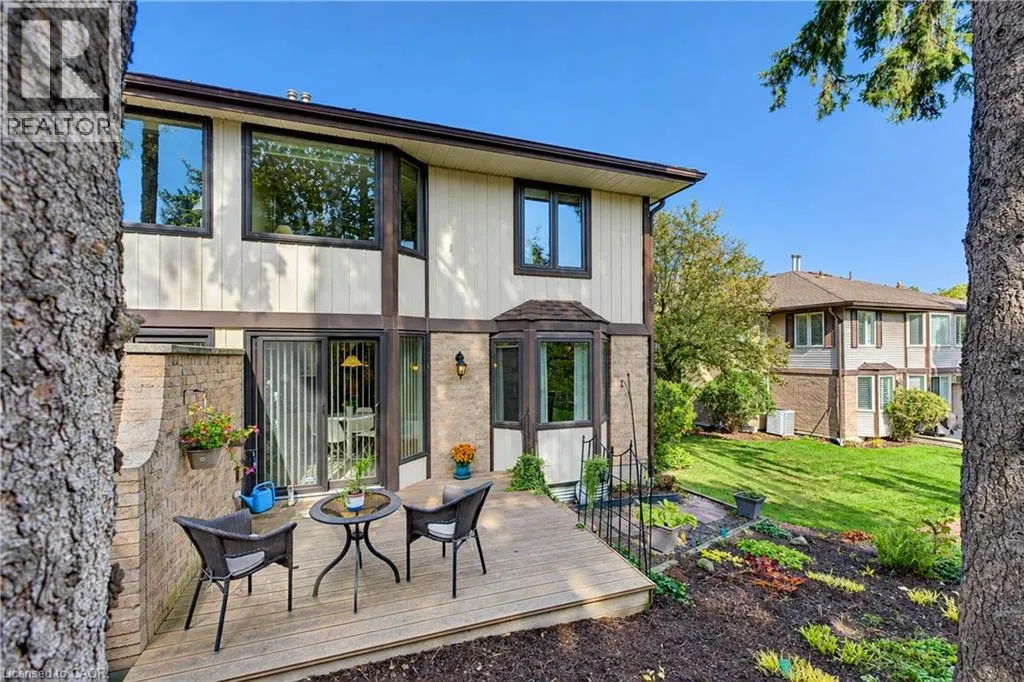 406 CRAIGLEITH Drive Unit# 3 #3