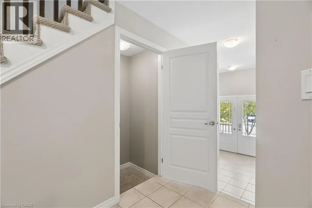 569 STARWOOD Drive