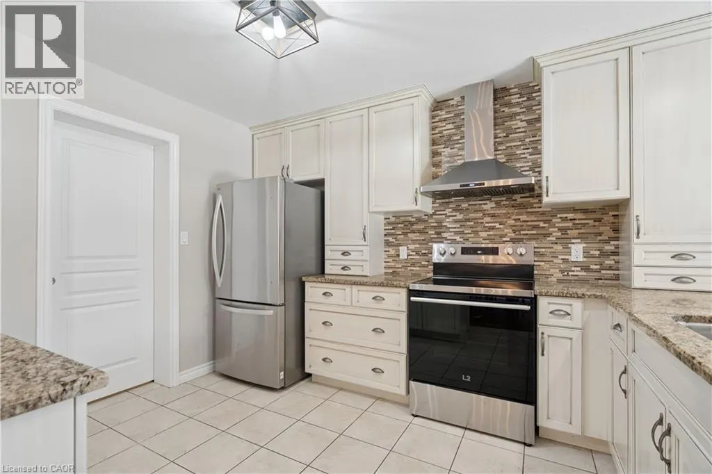 569 STARWOOD Drive