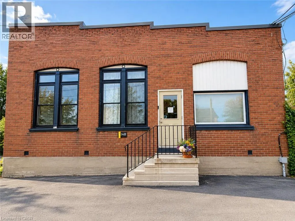 111 SHERWOOD Drive Unit# 14B #14B