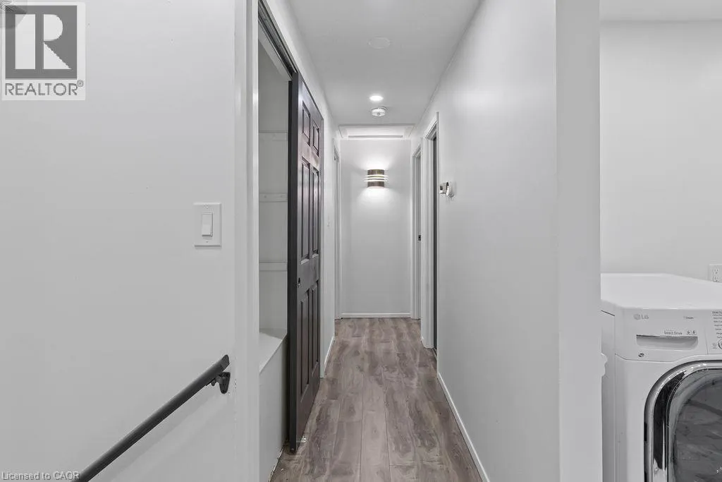24 TARA Crescent