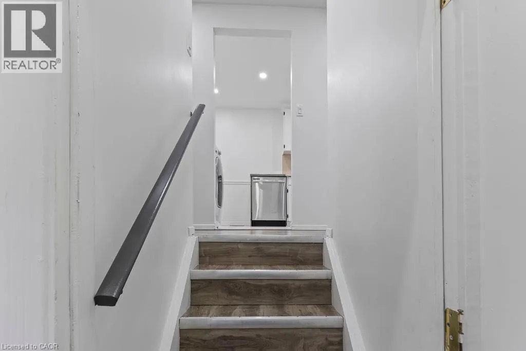 24 TARA Crescent