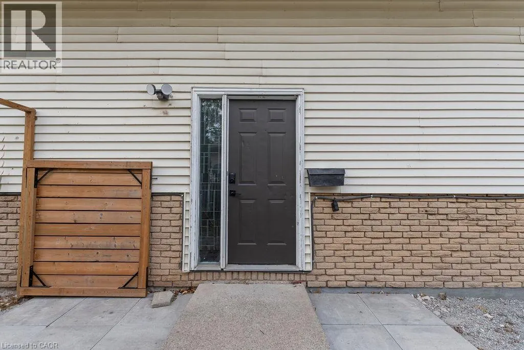 24 TARA Crescent