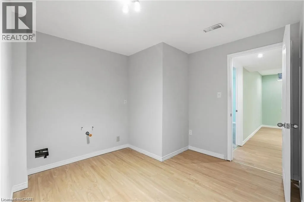 212 STONEHENGE Drive Unit# 41 #41