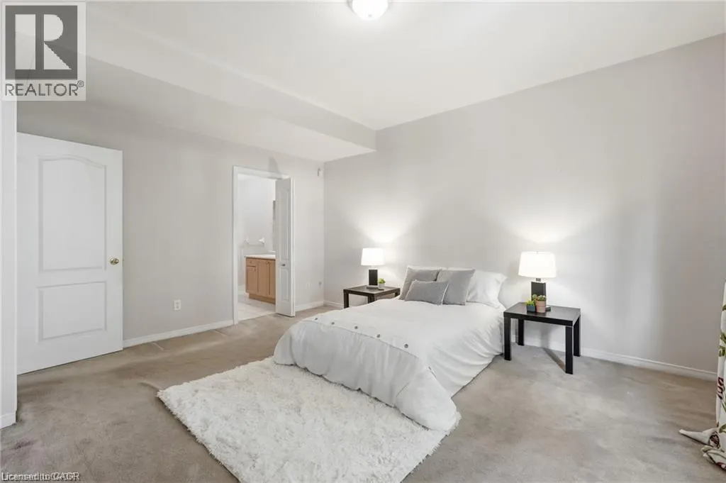 212 STONEHENGE Drive Unit# 41 #41
