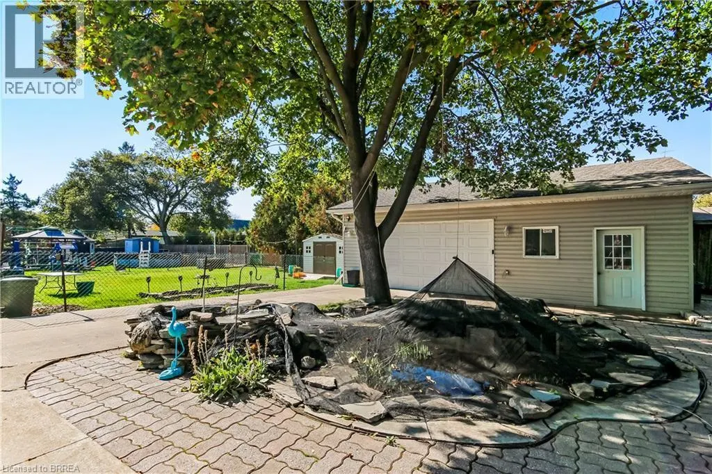36 ALEXANDER Drive
