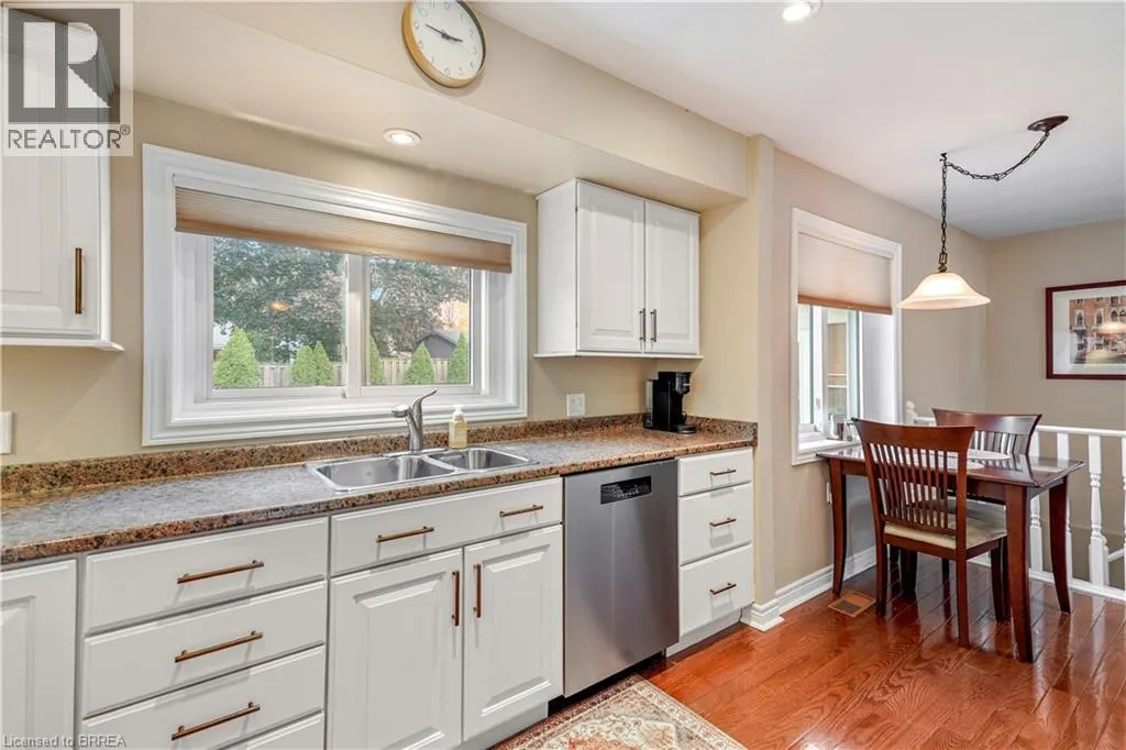 25 BRIER Crescent
