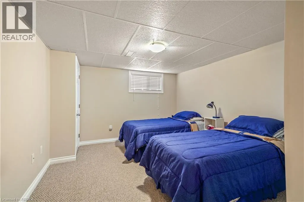 25 BRIER Crescent