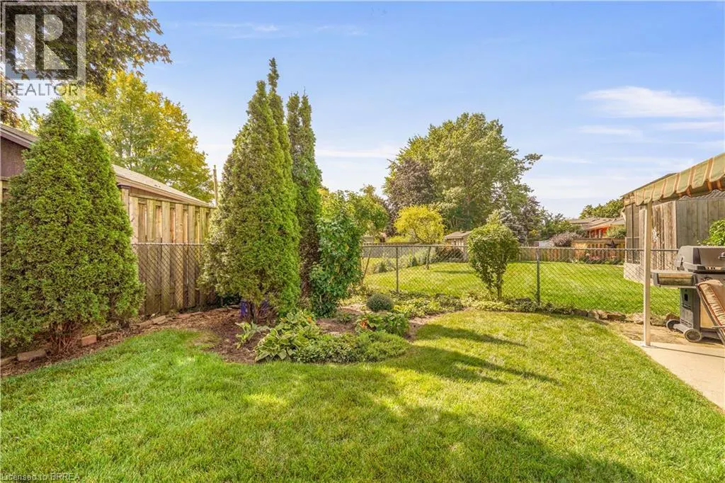 25 BRIER Crescent