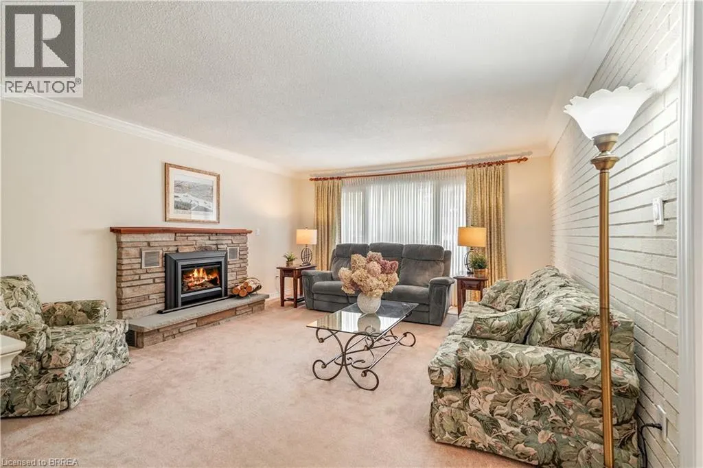 25 BRIER Crescent