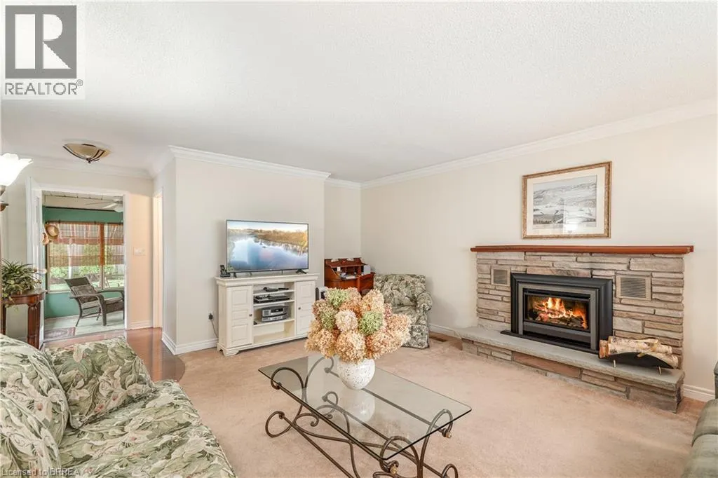 25 BRIER Crescent