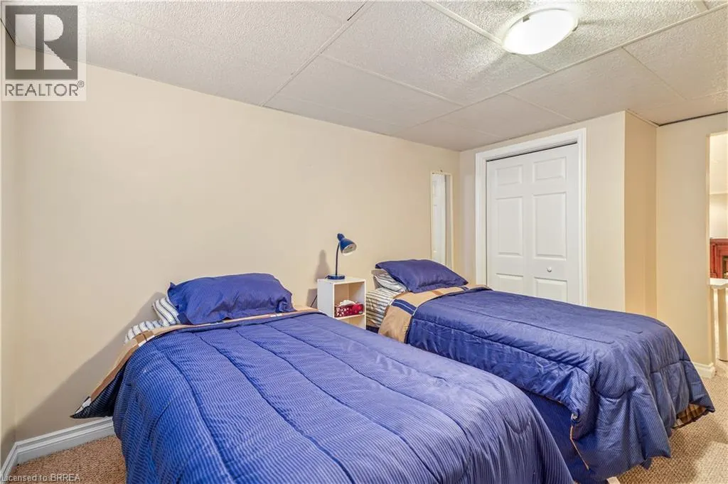 25 BRIER Crescent