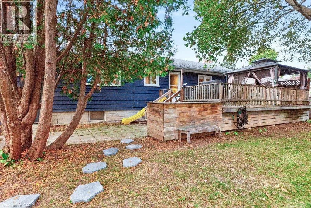 58 HATTON Drive
