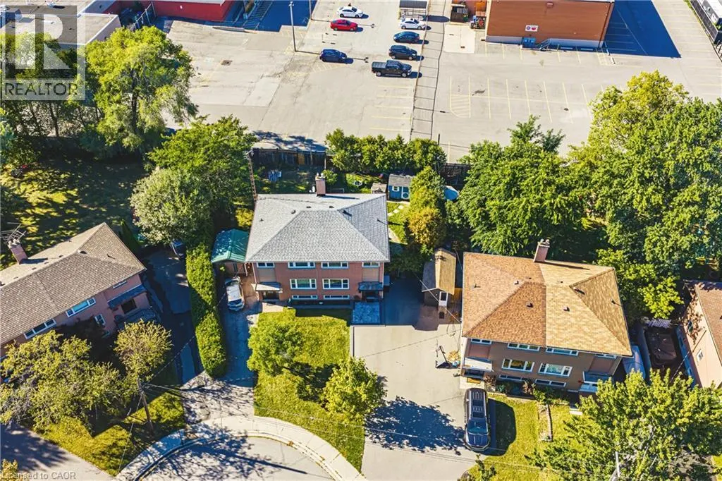 2301 BARCLAY Road